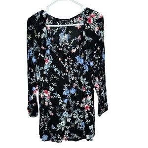 New Eva Christine Women’s Floral Boho Blouse Size 1X  Black Floral BNWOT